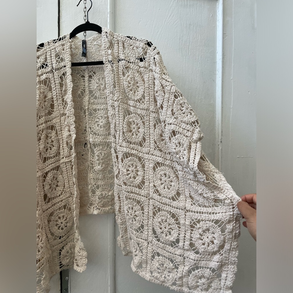 Torrid Crochet Ruana - Picture 6 of 7